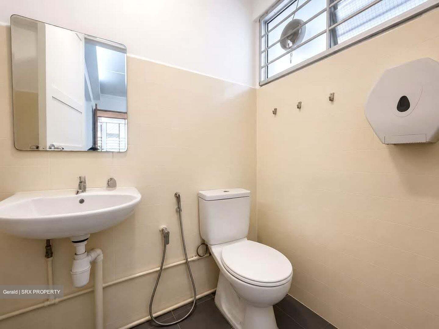 Yishun Street 71 (D27), Shop House #602985051